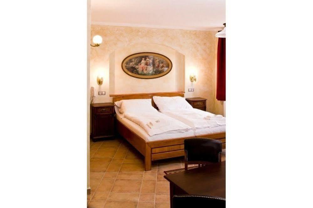 U Zvonu Apartments Cesky Krumlov Exterior photo